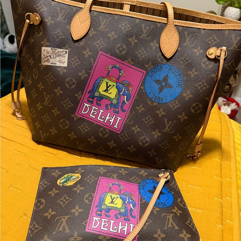 Louis Vuitton WORLD TOUR Neverfull MM